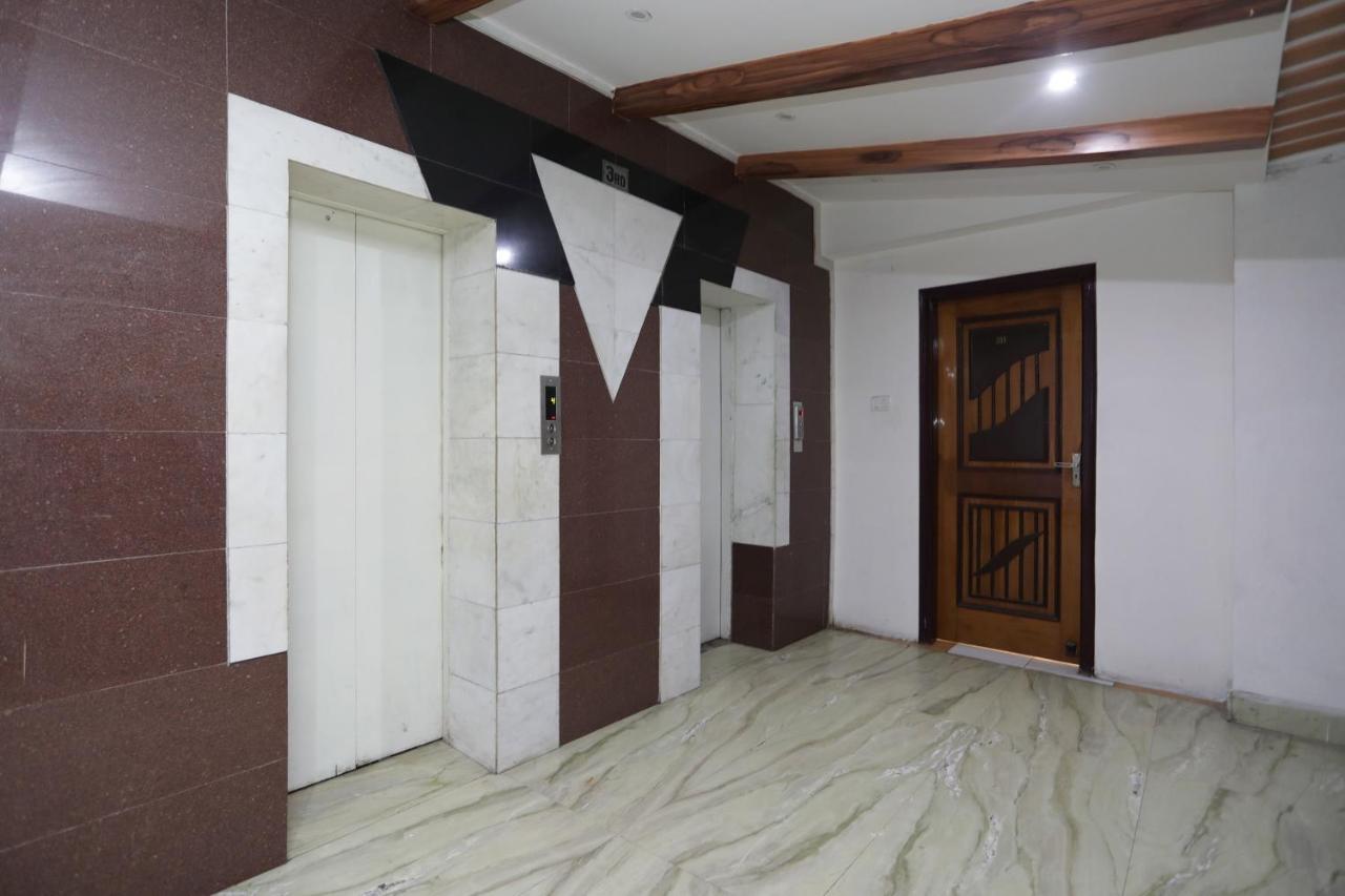 The Gagan Plaza Hotel Kanpur Exterior photo