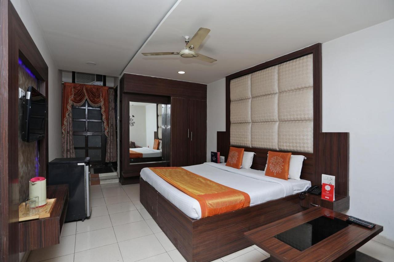 The Gagan Plaza Hotel Kanpur Exterior photo
