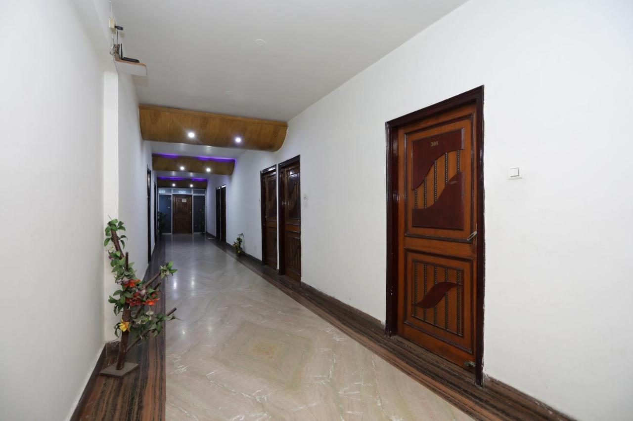 The Gagan Plaza Hotel Kanpur Exterior photo