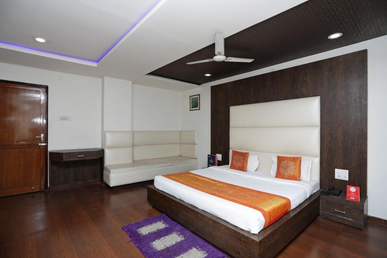 The Gagan Plaza Hotel Kanpur Exterior photo